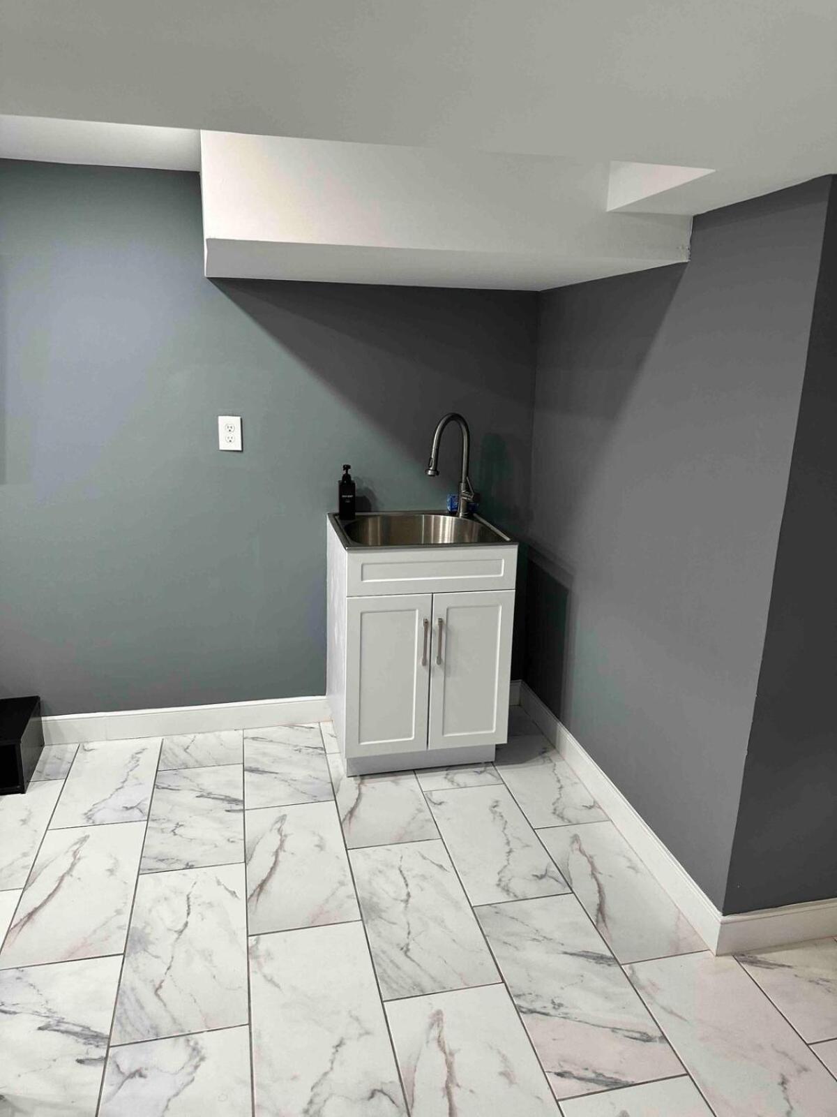 Lovely Basement 1-Bedroom With Free Parking Вашингтон Екстер'єр фото